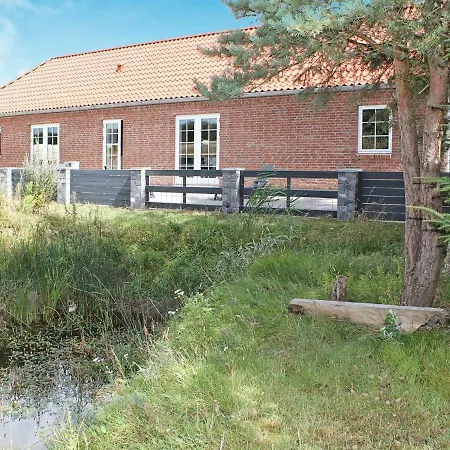 10 Person In Bl Vand Tatil Evi Blåvand